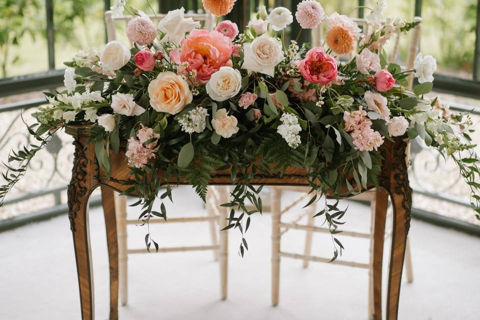 Ditsy Floral Design