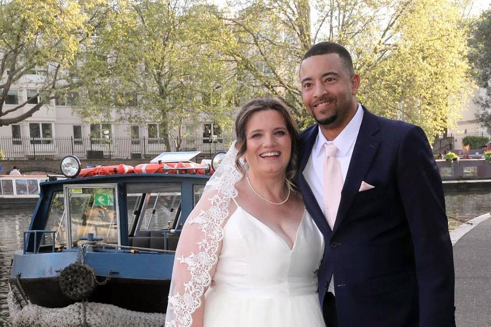 WEDDING ON RIVER BOAT