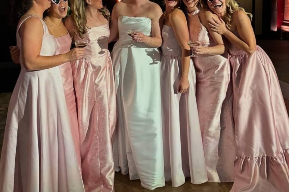 Bride &Bridesmaid Steaming Ser