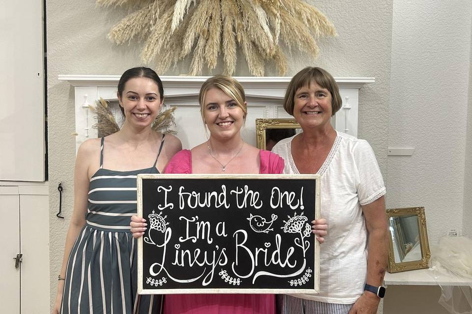 'Yes to the Dress' Moment