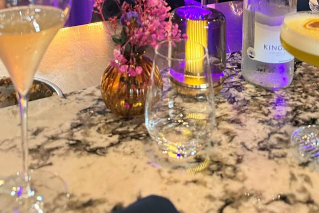 Glaschu Restaurant & Bar