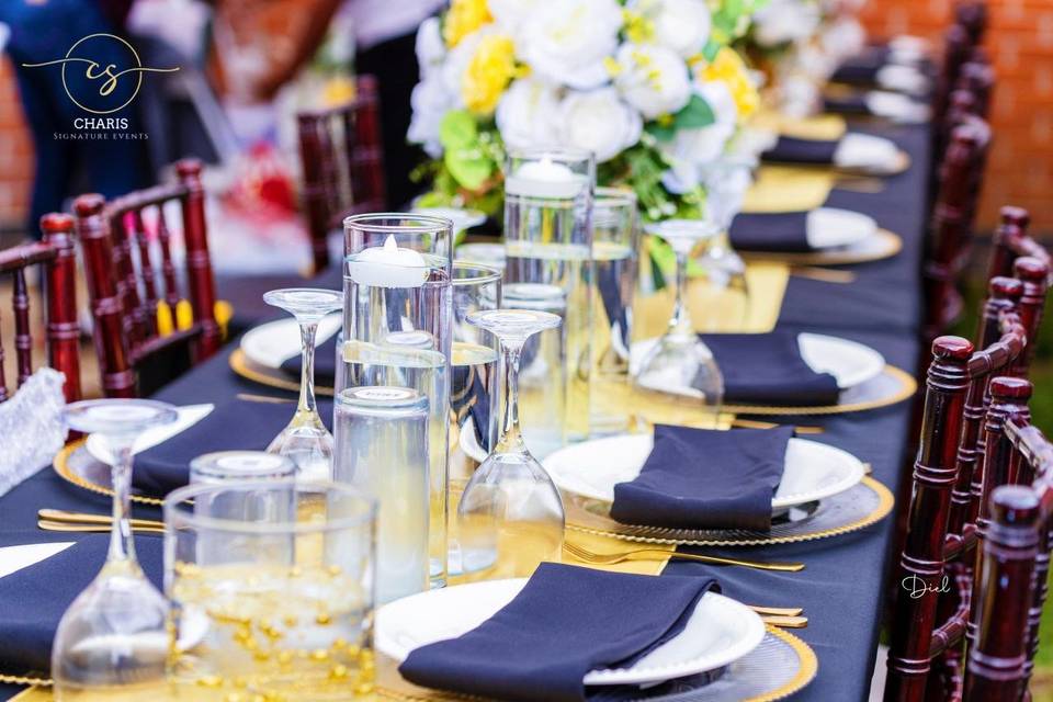 TABLE SETTING