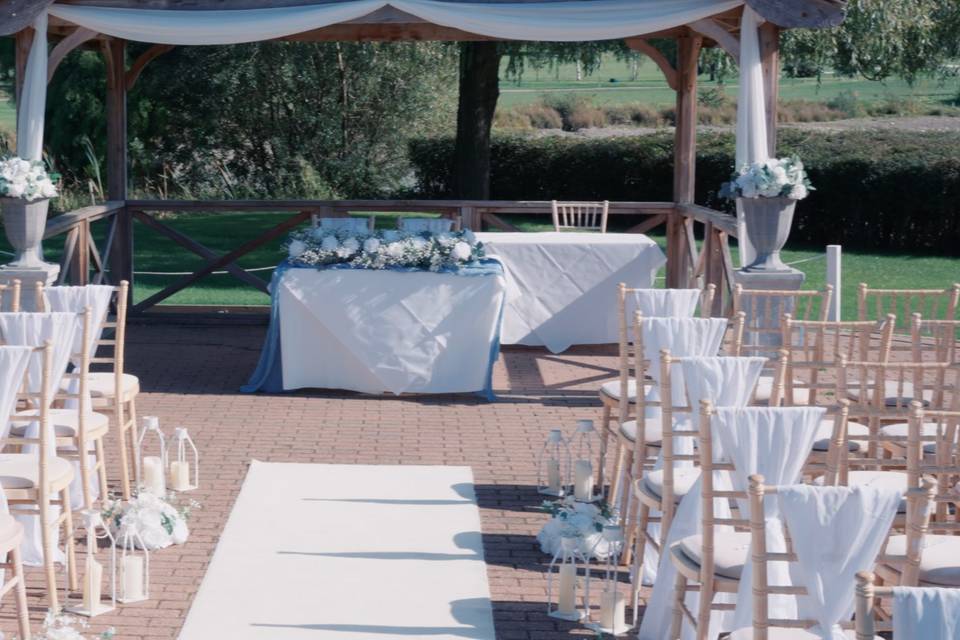 Ceremony Set up