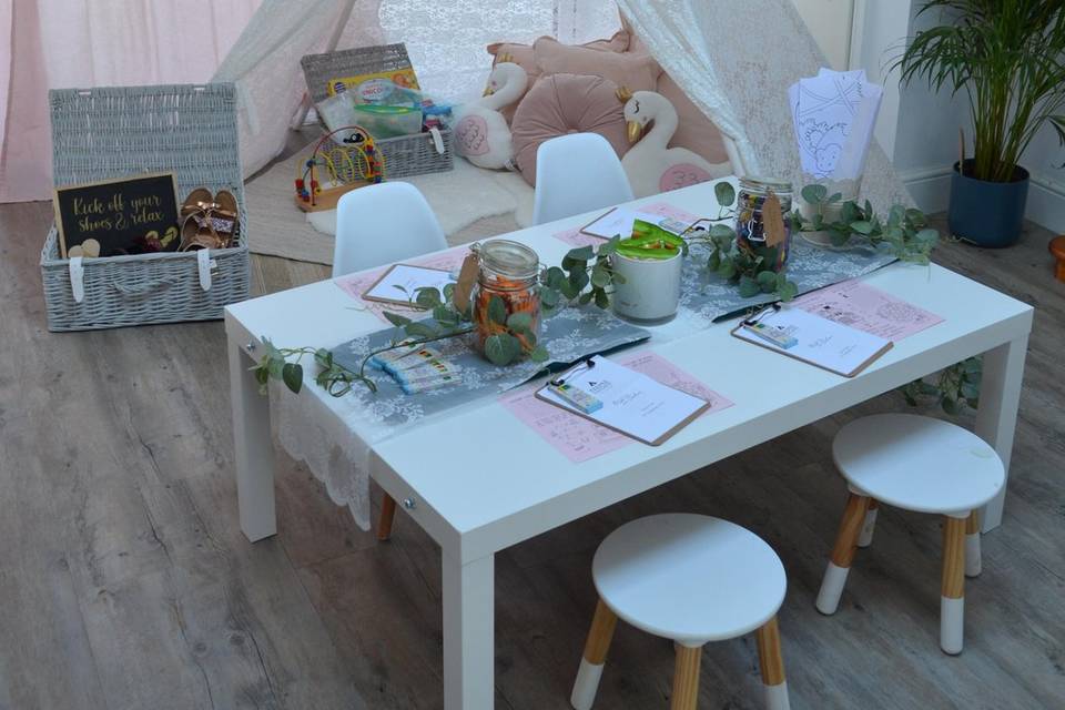 Pretty table for children's activities