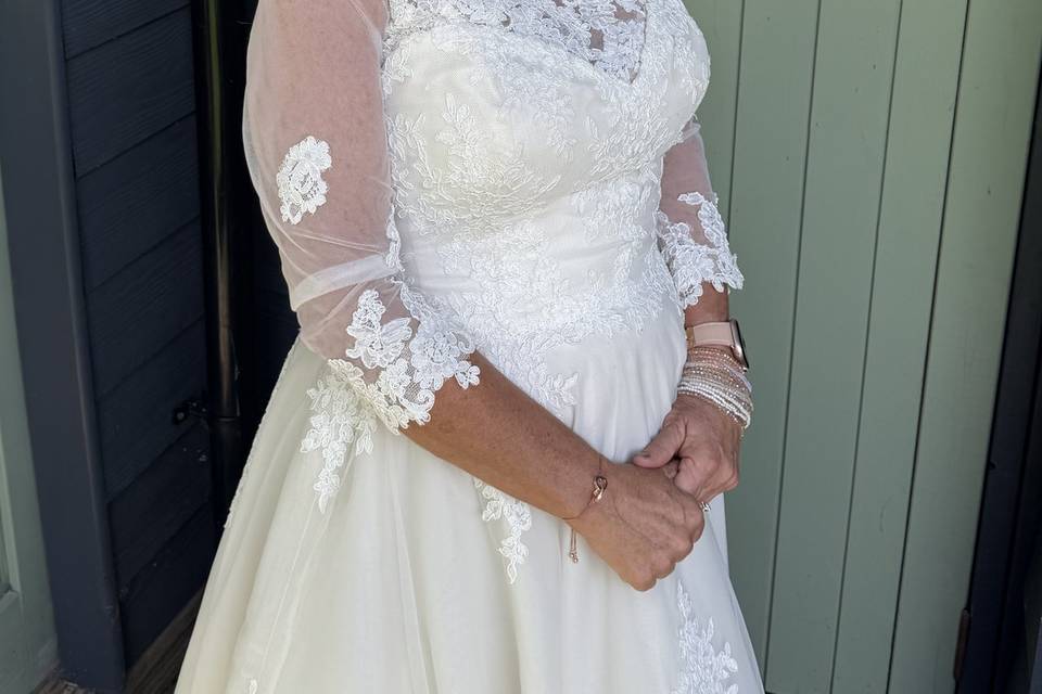 Soft glow bridal
