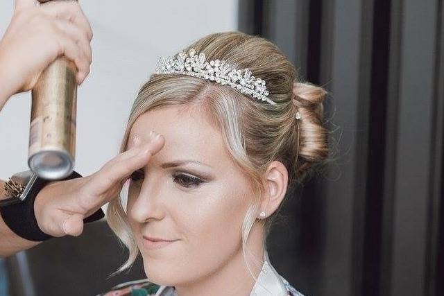 Beauty, Hair & Make Up Linda Conran Hair & MUA 31