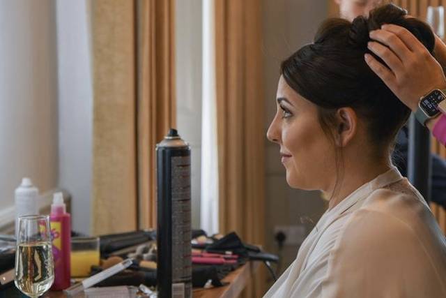 Linda Conran Hair & MUA