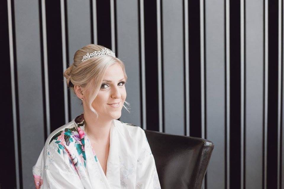 Beauty, Hair & Make Up Linda Conran Hair & MUA 27