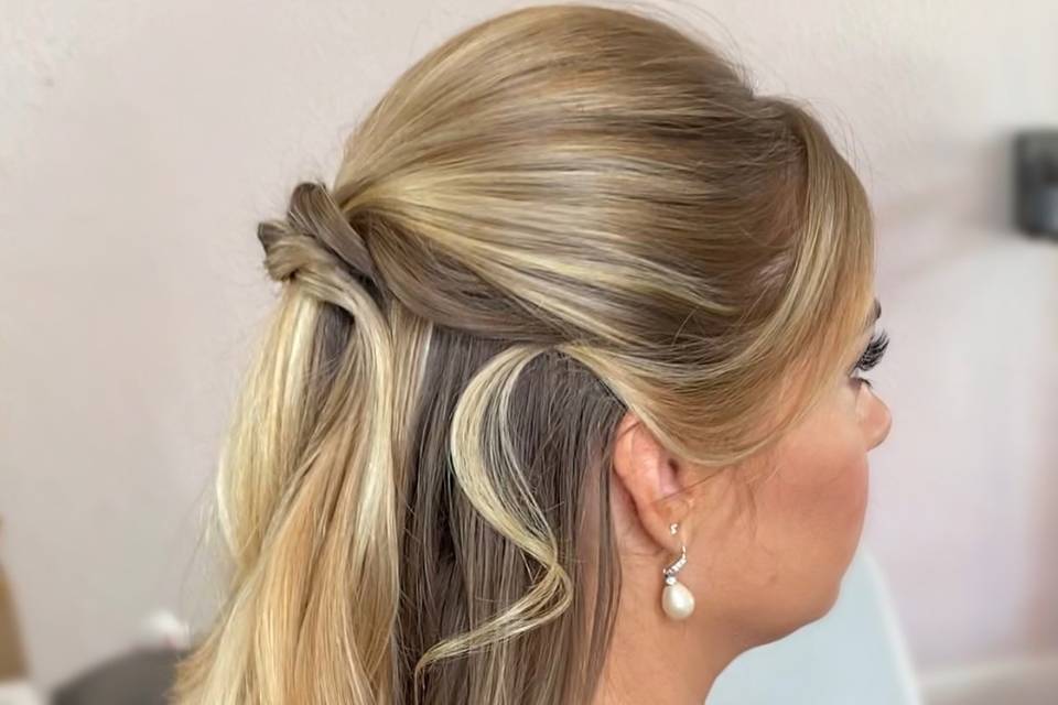 Half up/Half down bridesmaid