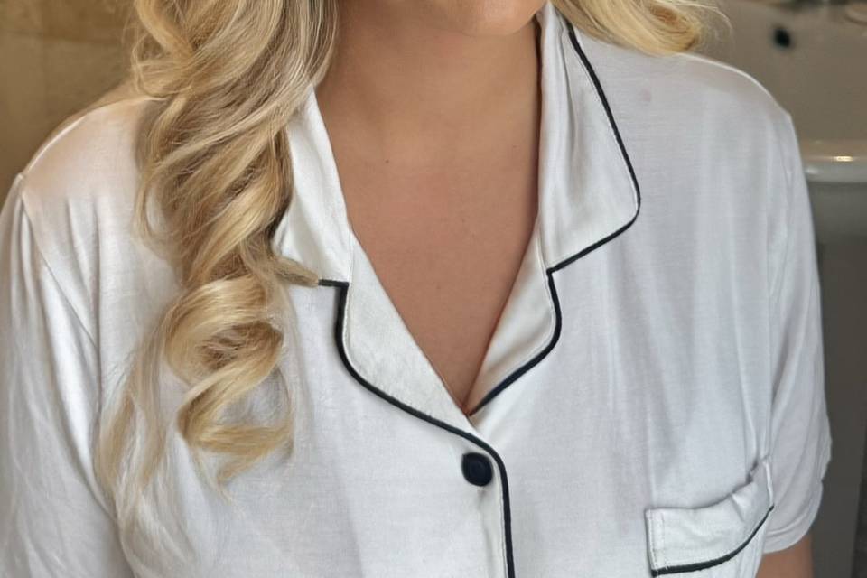 Soft waves & glam