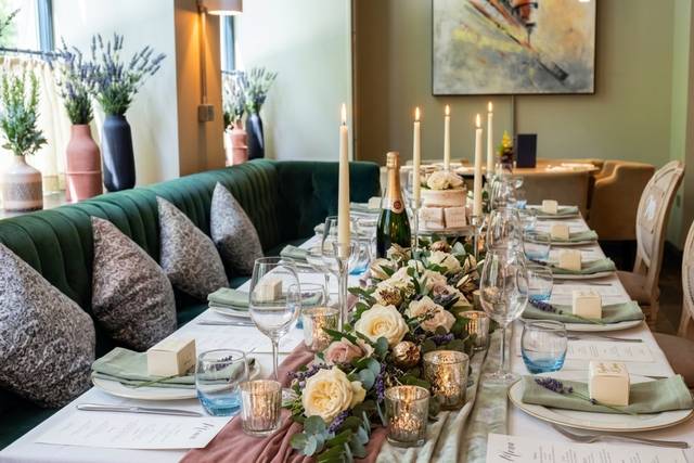 Wedding at Restaurant