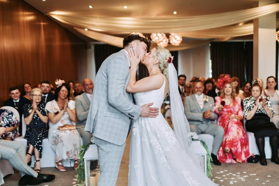 Pavilion Suite - Ceremony