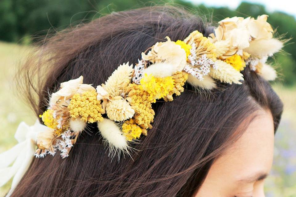 Halo dried flower crown