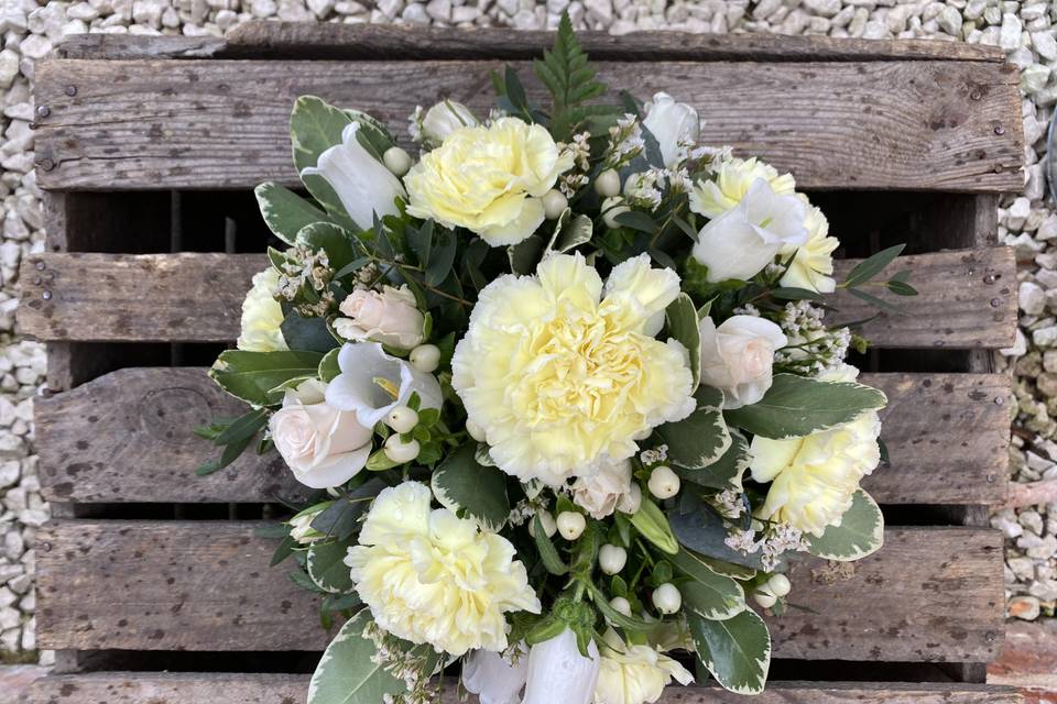 Table Centre Posy Arrangement