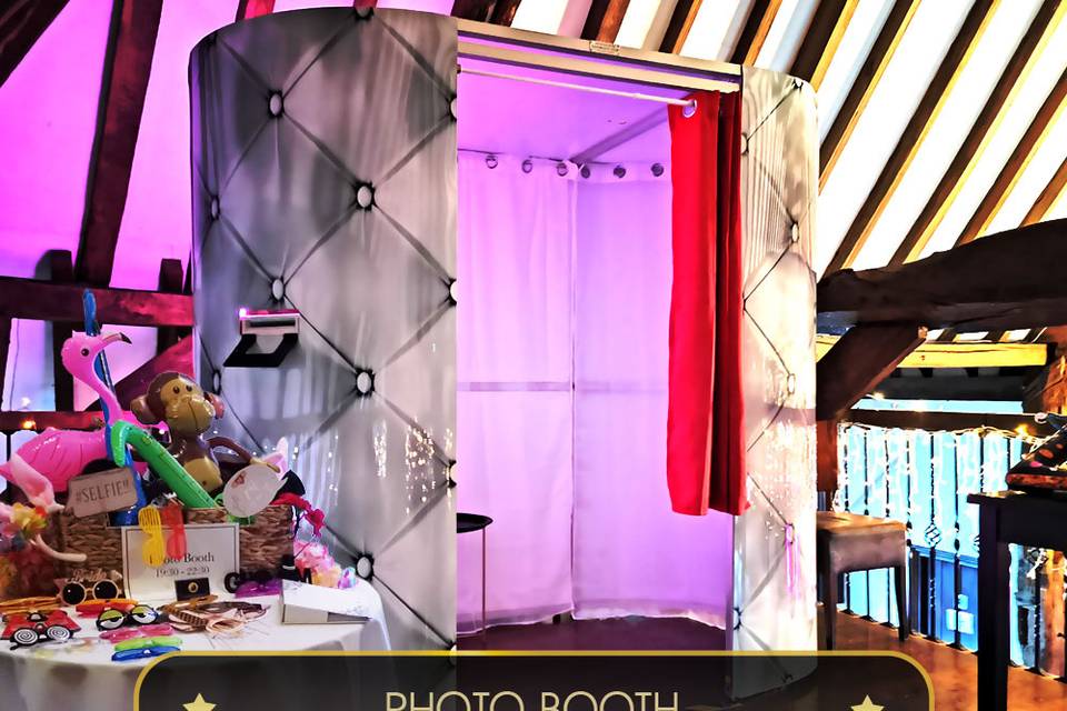 Photo Booth/Props (from £350)