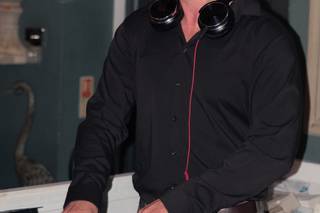 DJ Ryan Ashton
