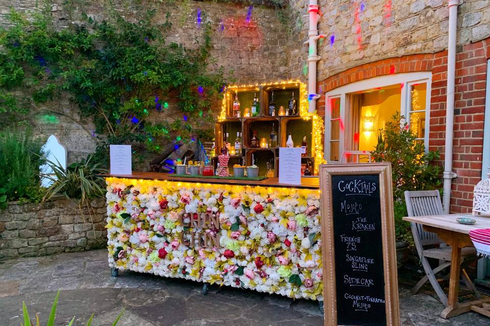 Bouquet Bar