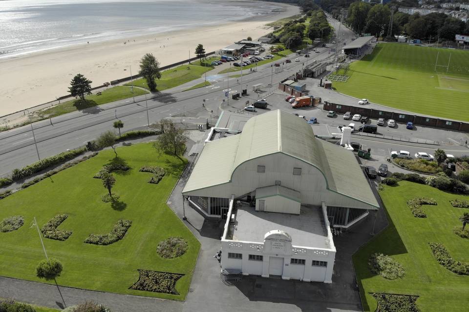 Situated right on Swansea Bay