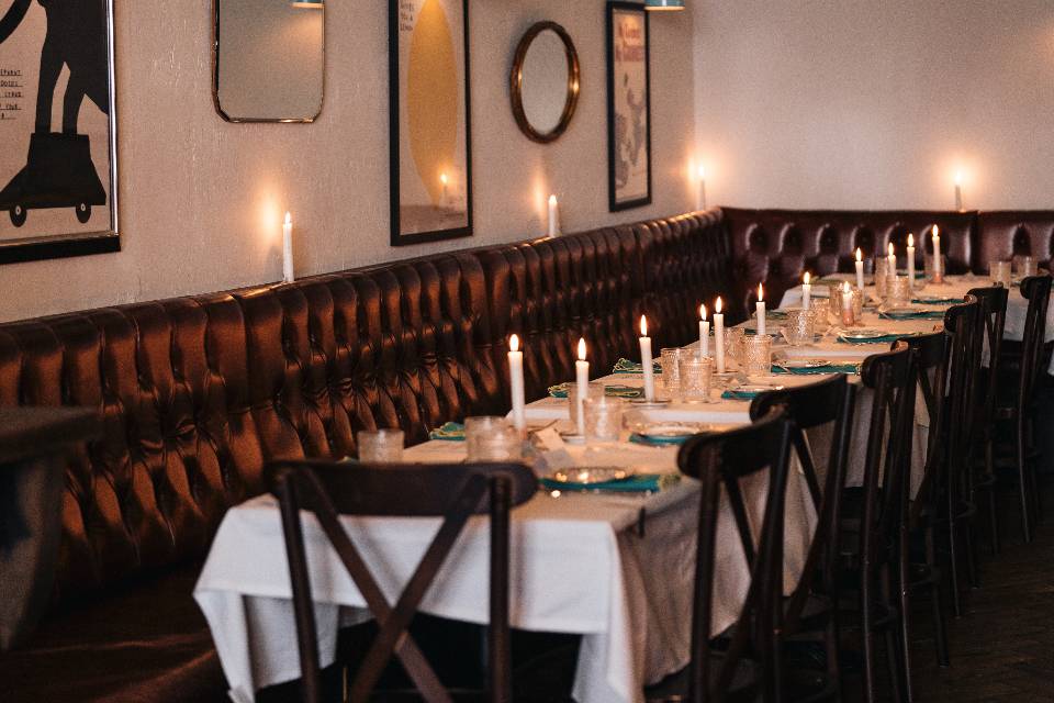 Dining in Candlelight