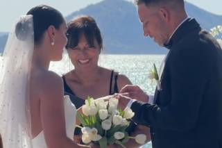 Erishia Swift, Independent Wedding Celebrant
