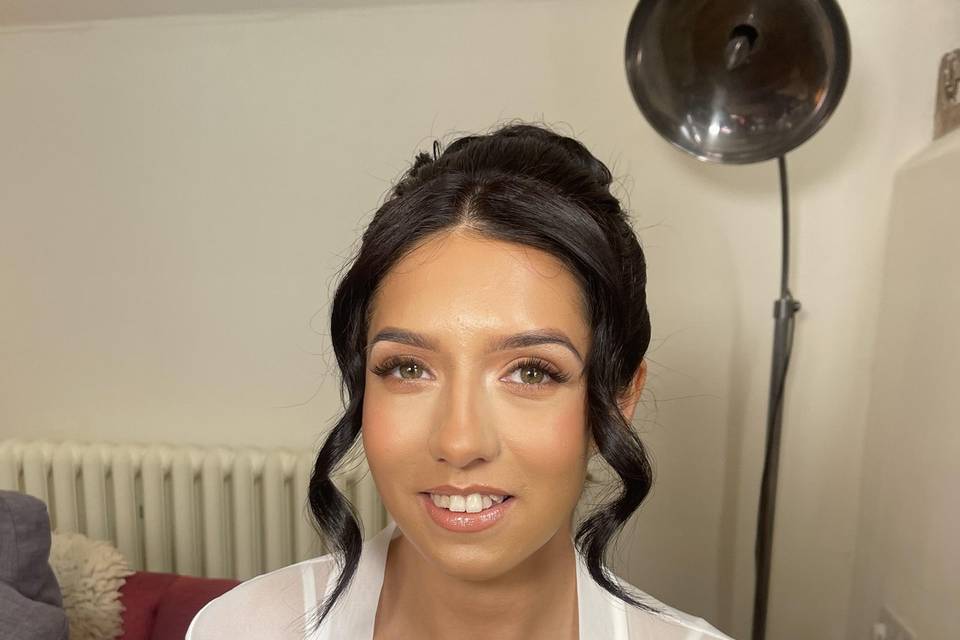 A bridal makeup