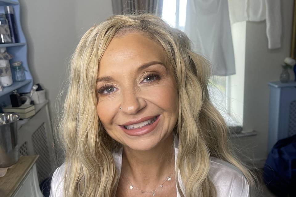 A bridal makeup