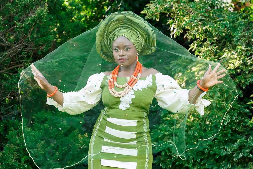 Nigerian bride and veil