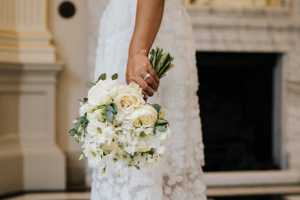 White bouquet