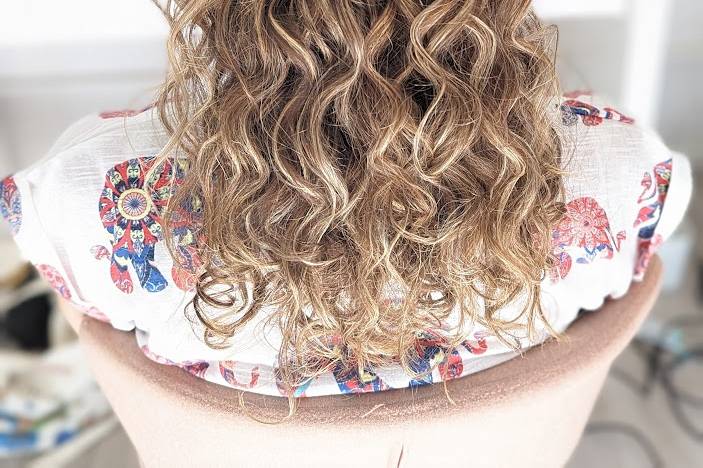 Natural curls half up