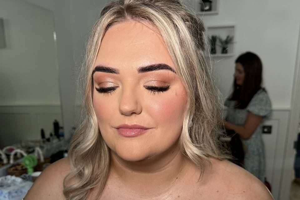 Ellie Fenwick Makeup