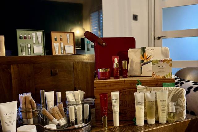 Tropic Skincare & Makeup