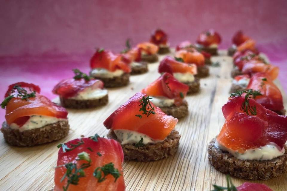 Beetroot cured salmon canapes