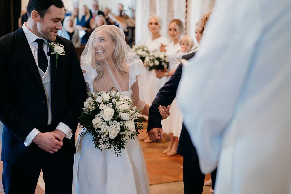 Ceremony excitement - @jacqueslloydphotography