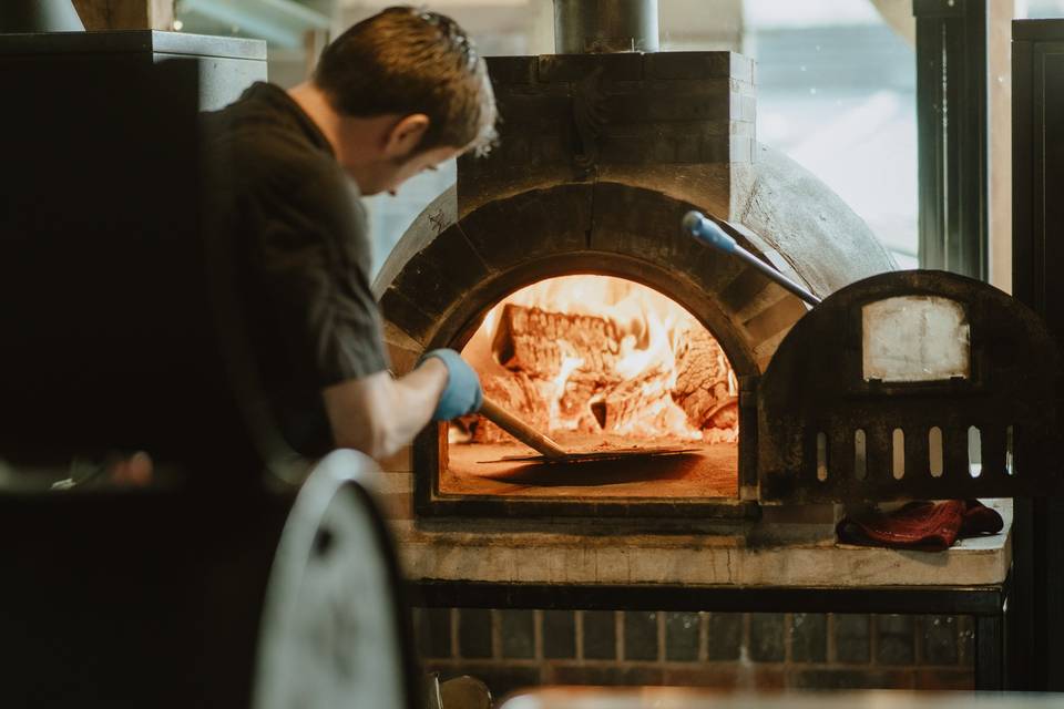 Wood Fired Pizza Oven