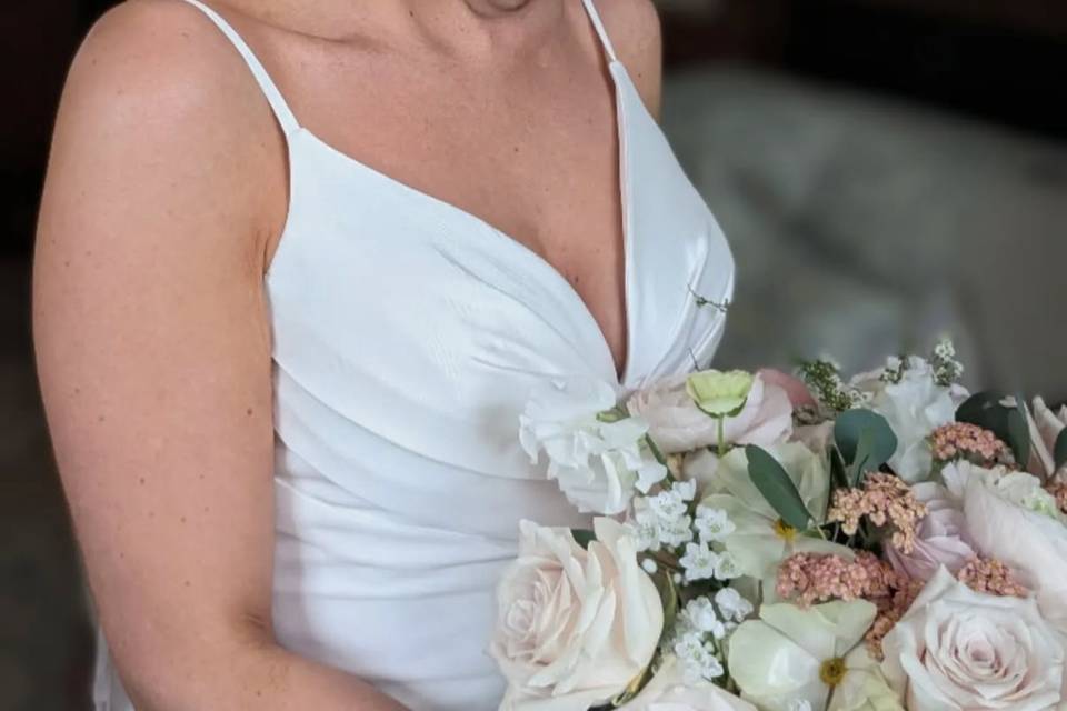 Matte foundation, smokey eye