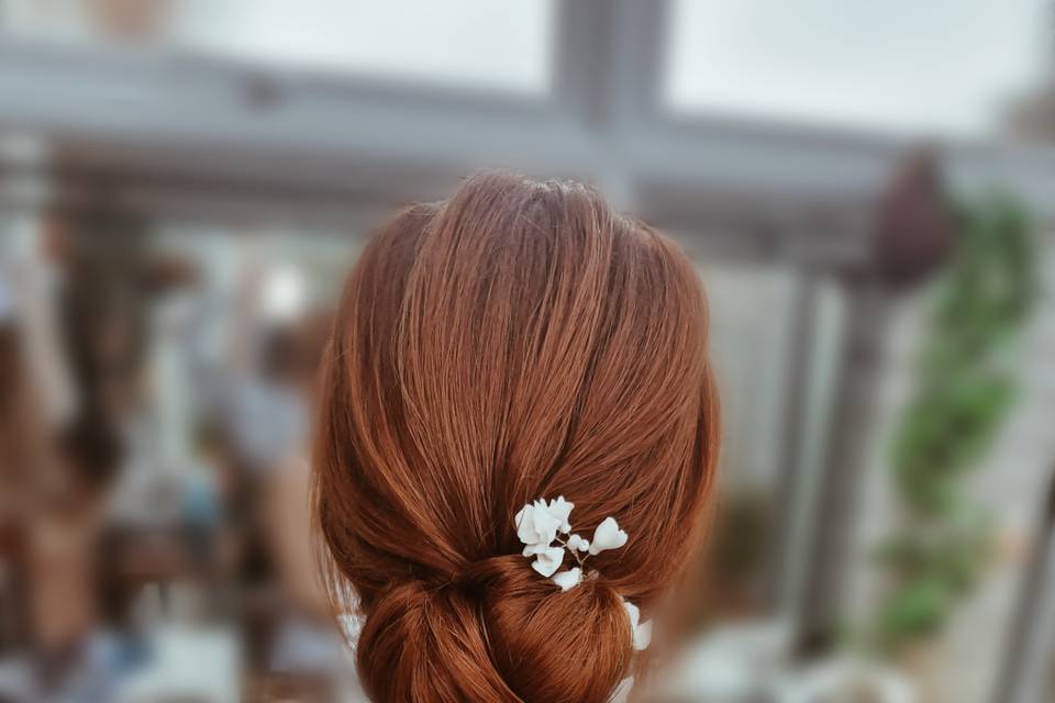 Low bun with ridges