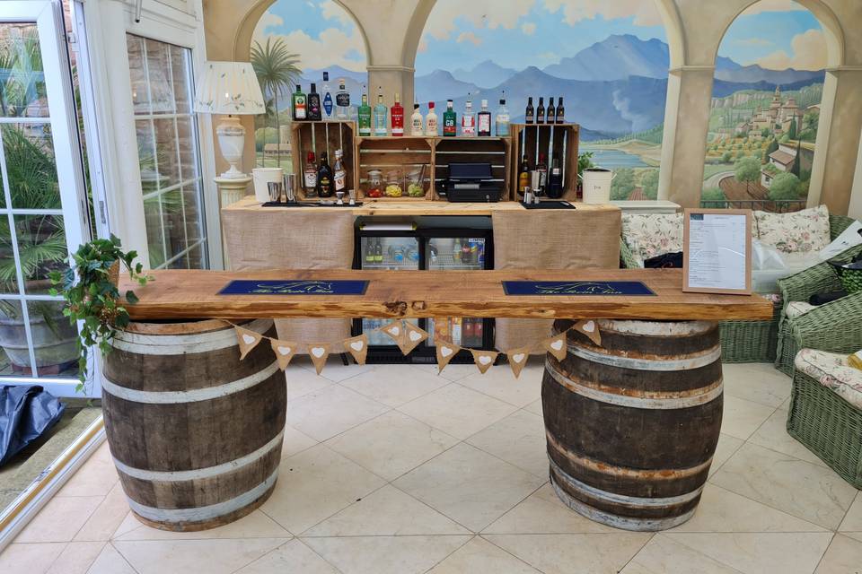 Barrel Bar