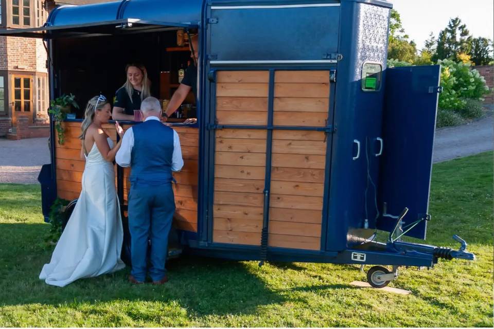 The mobile bar wow factor