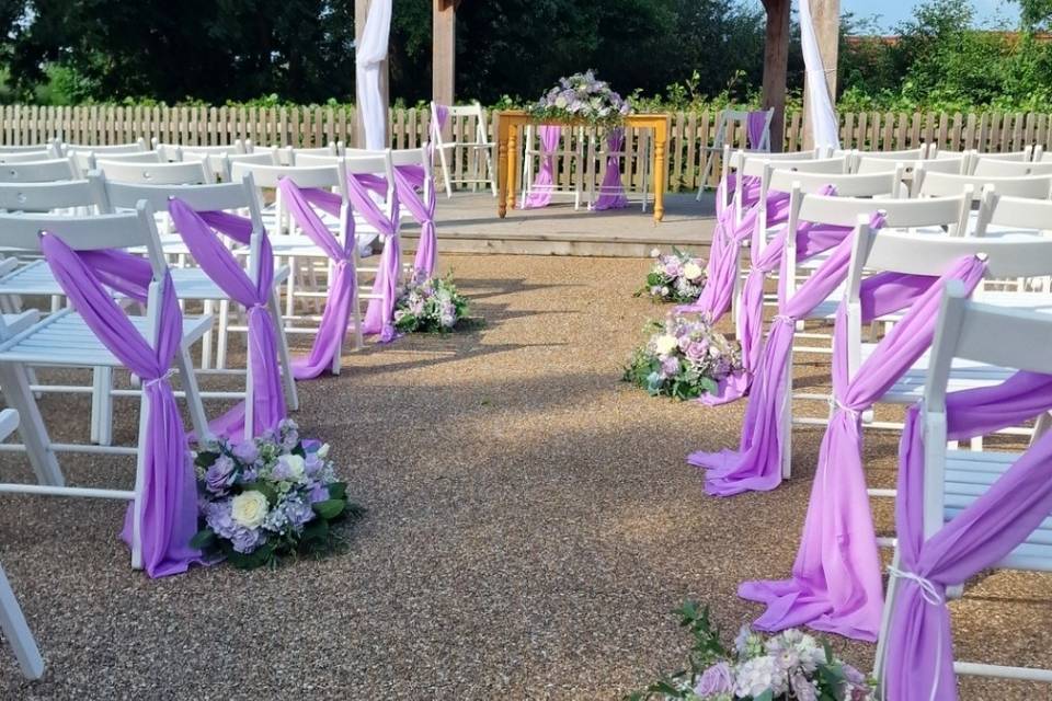 Hanbury wedding barn