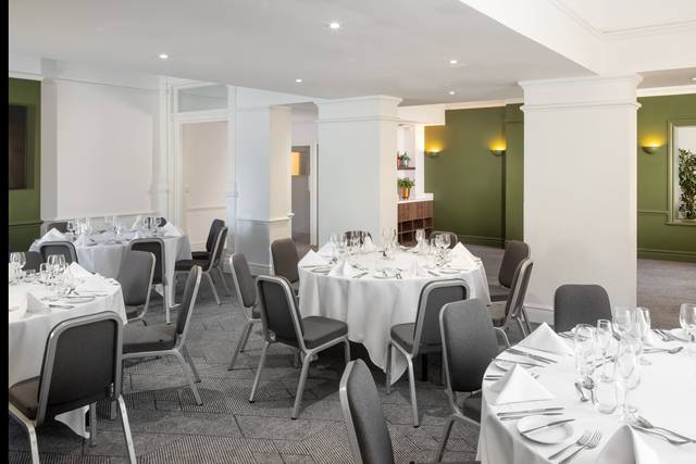 Queens Suite