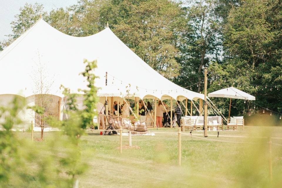 Countryside marquee weddings