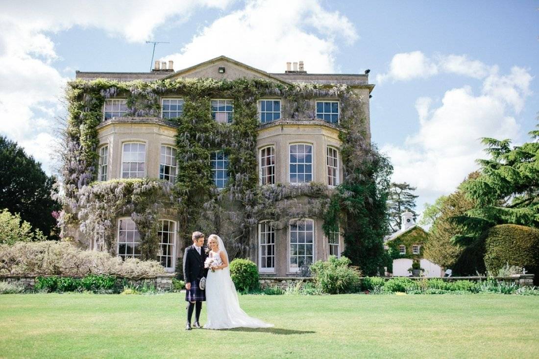 northbrook-park-wedding-venue-farnham-surrey-hitched-co-uk