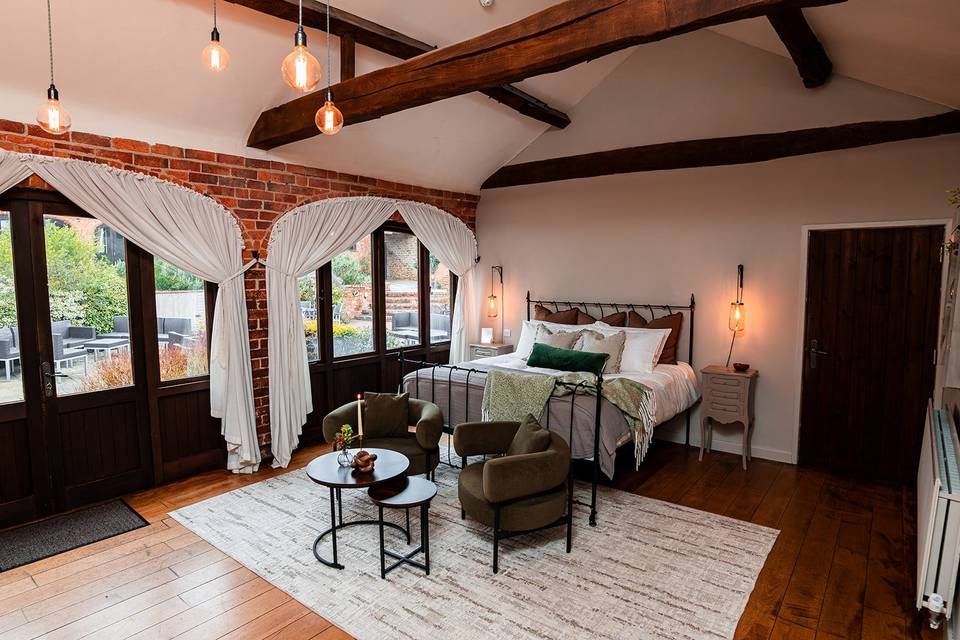 Honeymoon Suite