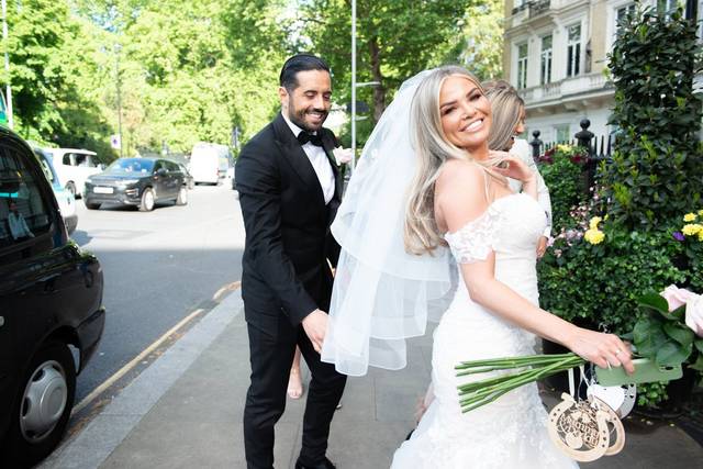 Timeless Wedding Moments