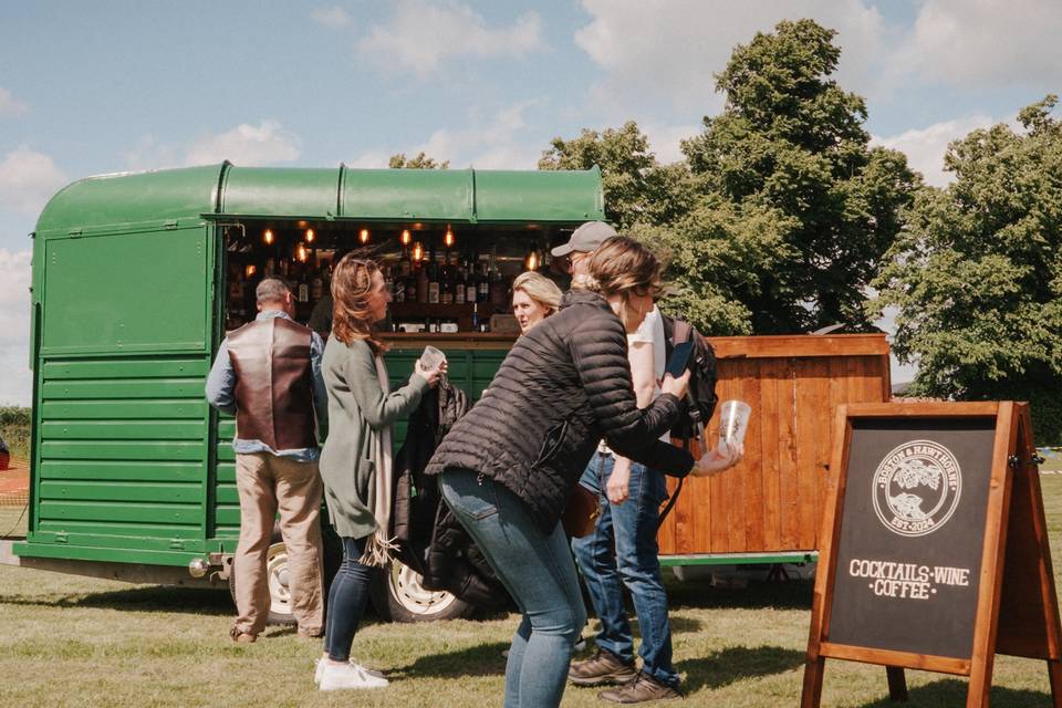 Garden wedding bar hire lYork