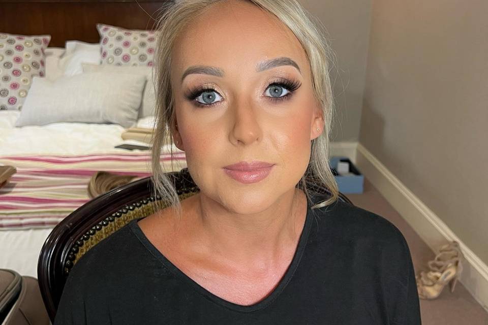 Wedding guest makeup