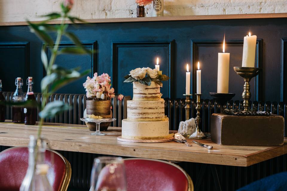 The Mowbray's splendid cake table