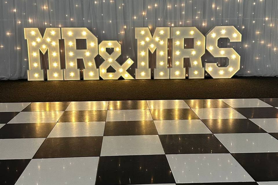 Dancefloor & LED Letters