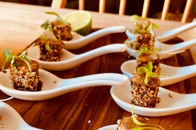 Tuna canapé