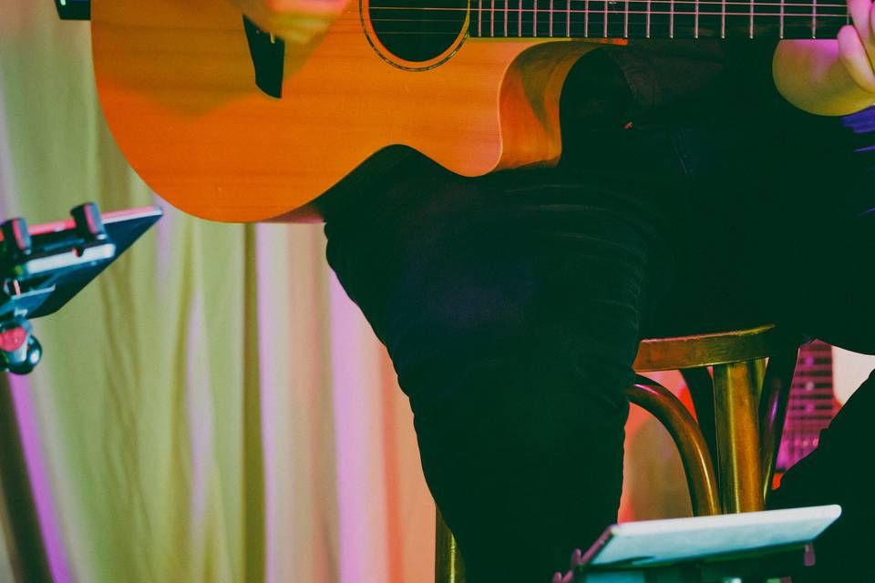 Acoustic Guitar